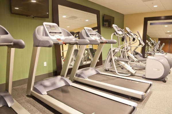 Hampton Inn By Hilton And Suites Salinas image 14